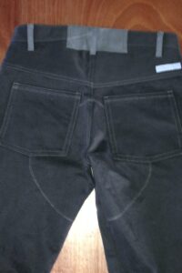 worker jeans in stevig winterkeper 5-pocket en extra verstevigd zitdeel.