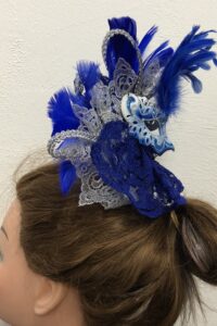 Dames hoofdtooi carnaval gemaakt in de naailes Atelier Cilhouette